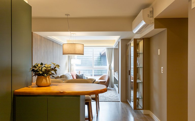 Belíssimo apartamento a 600 metros da Rua Coberta