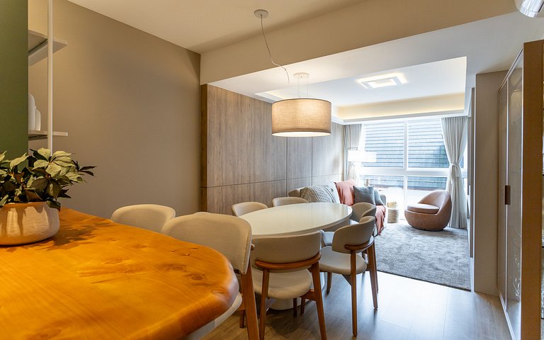Belíssimo apartamento a 600 metros da Rua Coberta