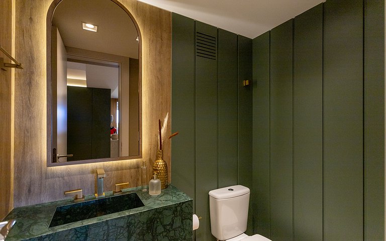 Belíssimo apartamento a 600 metros da Rua Coberta