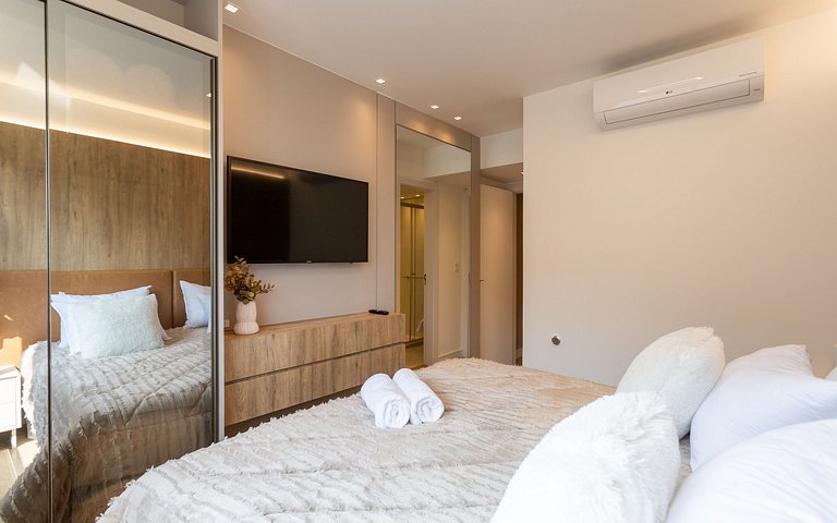 Belíssimo apartamento a 600 metros da Rua Coberta