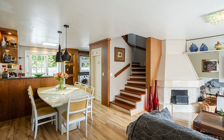 Encanto e conforto perto do Lago Negro.