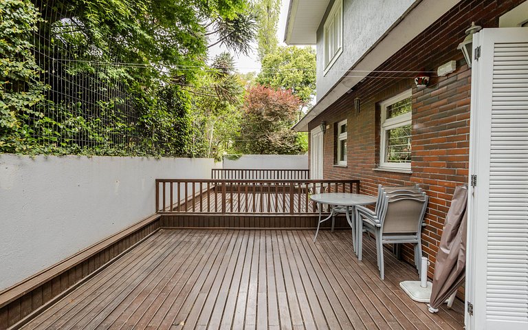 Encanto e conforto perto do Lago Negro.