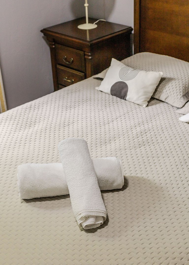 Encanto e conforto perto do Lago Negro.