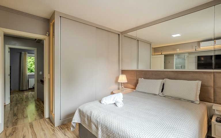 Encanto e conforto perto do Lago Negro.